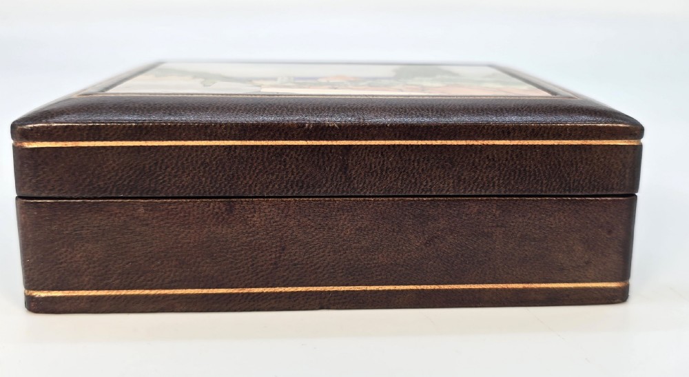 A fine Italian Pietra Dura box View VII