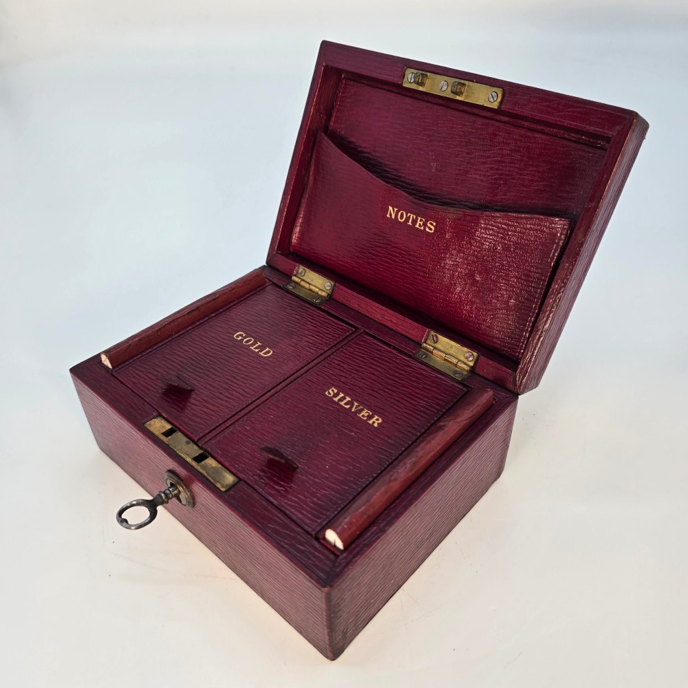 A late Victorian bullion box in red Moroccan leather View IV