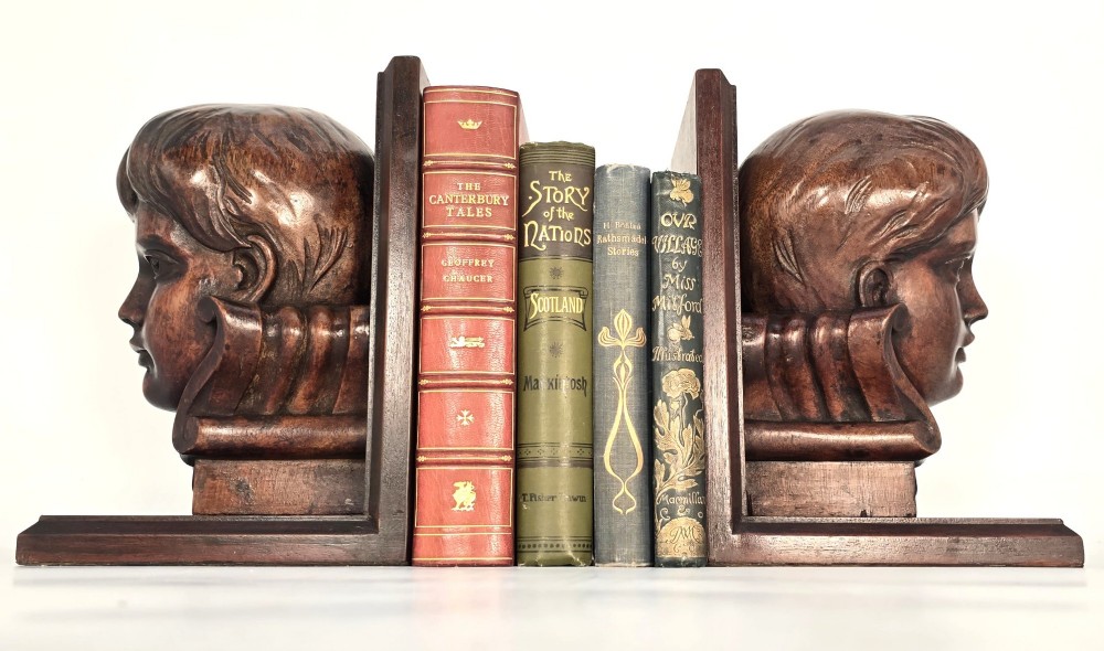 Pair of Ecclesiastical carved mahogany library bookends c.1860