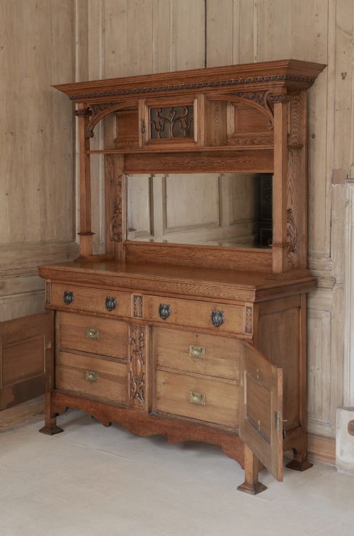 ART NOUVEAU DRESSER IN OAK C1900 - ADDITIONAL PHOTO 1