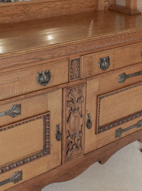 ART NOUVEAU DRESSER IN OAK C1900 - ADDITIONAL PHOTO 4