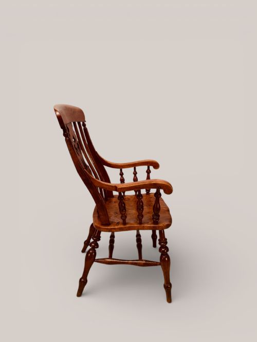 FARMHOUSE WINDSOR ARMCHAIR IN BEECH ELM C1890 - ADDITIONAL PHOTO 4
