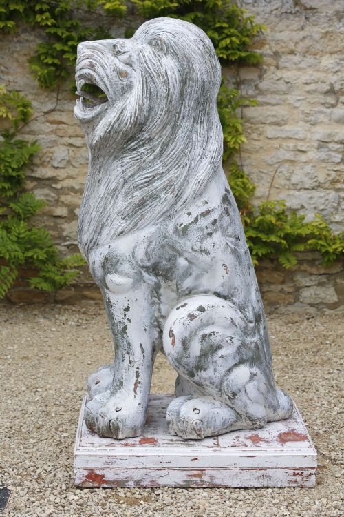 LION SCULPTURE CARVED WOOD LIFE SIZE 20TH CENTURY - ADDITIONAL PHOTO 5