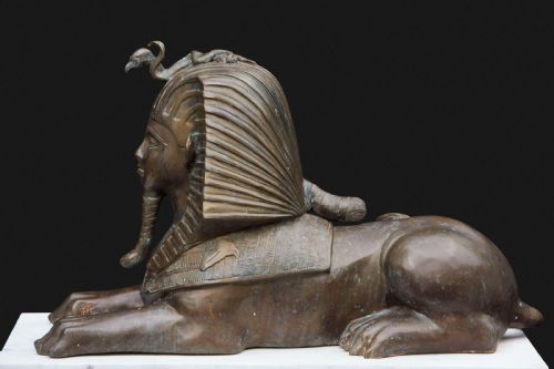 FRENCH EGYPTIAN REVIVAL BRONZE SPHINX SCULPTURES MONUMENTAL SIZE ON CARRARA MARBLE PLINTHS - ADDITIONAL PHOTO 2