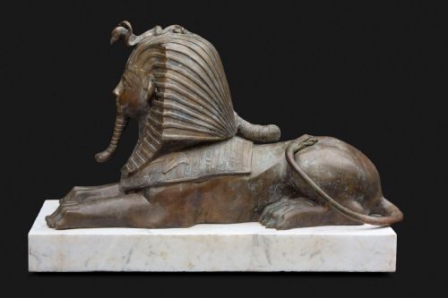 FRENCH EGYPTIAN REVIVAL BRONZE SPHINX SCULPTURES MONUMENTAL SIZE ON CARRARA MARBLE PLINTHS - ADDITIONAL PHOTO 11