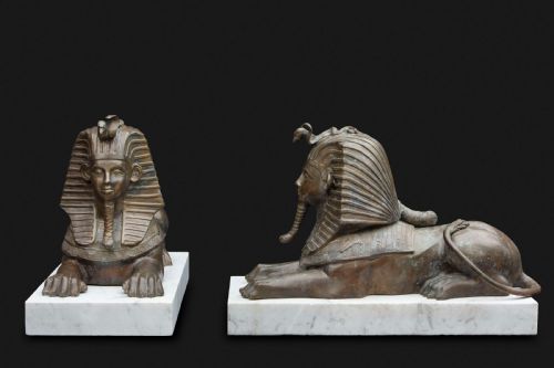 FRENCH EGYPTIAN REVIVAL BRONZE SPHINX SCULPTURES MONUMENTAL SIZE ON CARRARA MARBLE PLINTHS - ADDITIONAL PHOTO 12