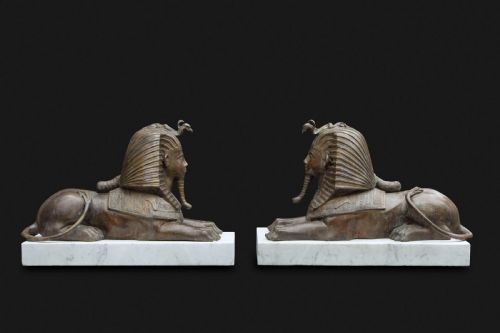 FRENCH EGYPTIAN REVIVAL BRONZE SPHINX SCULPTURES MONUMENTAL SIZE ON CARRARA MARBLE PLINTHS - ADDITIONAL PHOTO 13