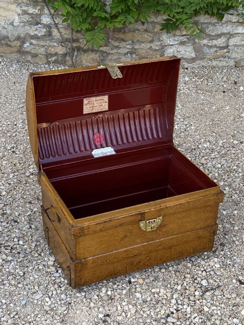CUNARD LINE STEEL TRAVELING TRUNK 19THC - ADDITIONAL PHOTO 8