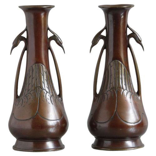 PAIR JAPANESE BRONZE VASES EGRET HANDLE DECORATION C1890