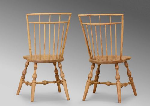 PAIR OF AMERICAN SQUARE BACK SIDE CHAIRS C1920 - ADDITIONAL PHOTO 1