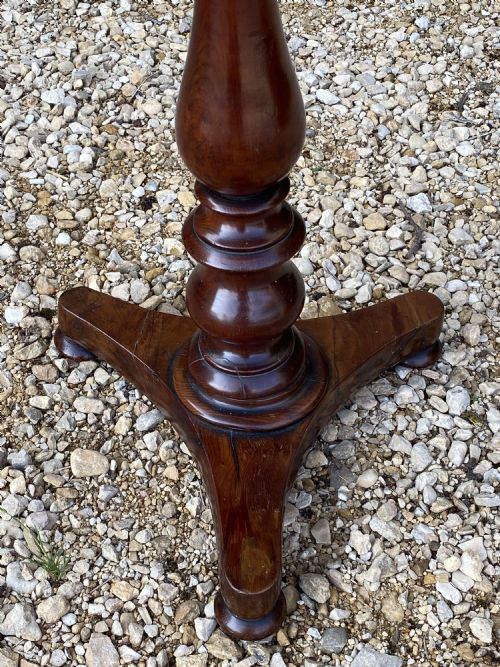 ANTIQUE YEW LAMP TABLE ENGLISH REGENCY CIRCA 1820 - ADDITIONAL PHOTO 3