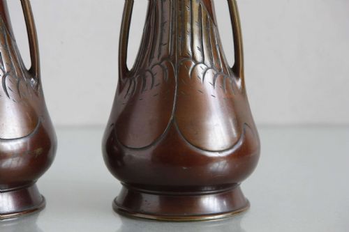 PAIR JAPANESE BRONZE VASES EGRET HANDLE DECORATION C1890 - ADDITIONAL PHOTO 6