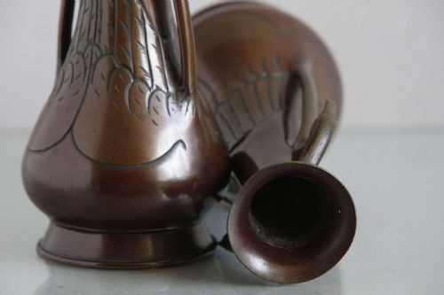 PAIR JAPANESE BRONZE VASES EGRET HANDLE DECORATION C1890 - ADDITIONAL PHOTO 11