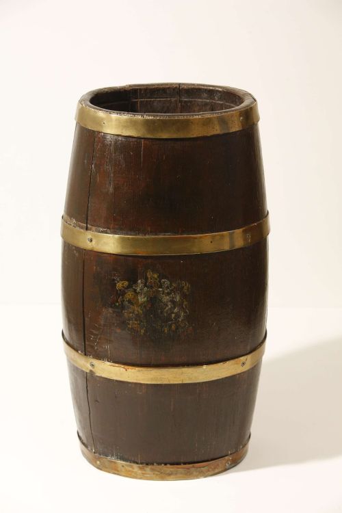 OAK BARREL UMBRELLA STAND WITH BRASS BRACES ENGLISH COAT OF ARMS 19TH CENTURY - ADDITIONAL PHOTO 2