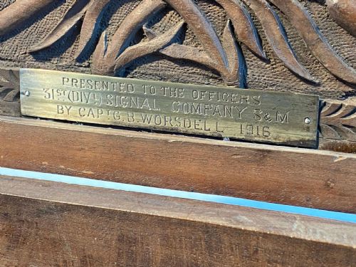 CAMPAIGN BOX CARVED GENTLEMAN'S BRITISH ARMY WW2 REGIMENTAL ARMS - ADDITIONAL PHOTO 6