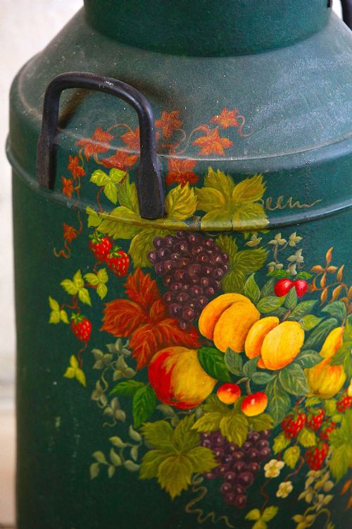 MILK CHURN PAINTED JARDINIERE UMBRELLA POT - ADDITIONAL PHOTO 2