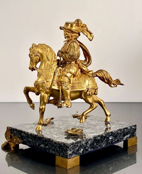 EQUESTRIAN GILT BRONZE ORMOLU STATUETTE OF CHARLES L HORSEBACK RIDING 19TH C - ADDITIONAL PHOTO 6