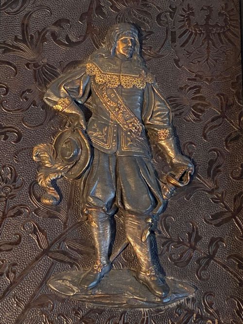 PAIR OF WHITE METAL AND GILDED BRONZE RELIEF PLAQUES WITH 17C FIGURES - ADDITIONAL PHOTO 8