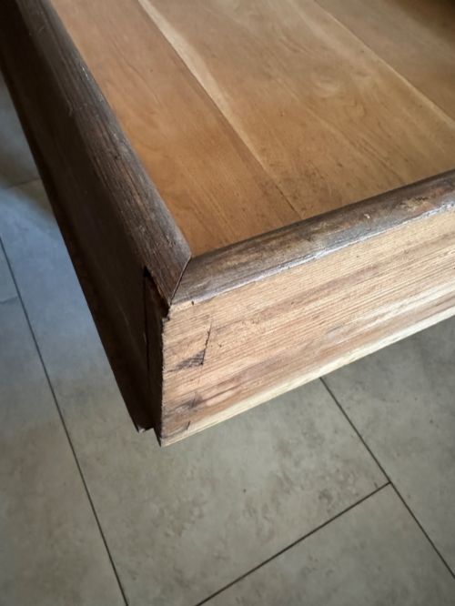 TALL GRADUATED CHEST OF DRAWERS IN WALNUT C1850 - ADDITIONAL PHOTO 9