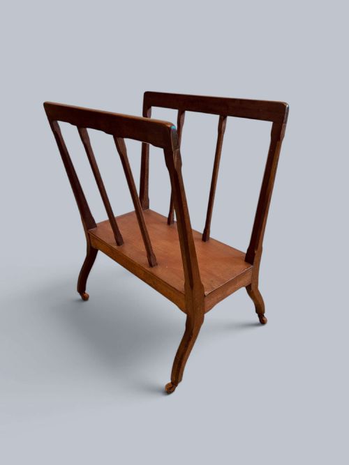 Folio Display Stand, Mahogany C1830