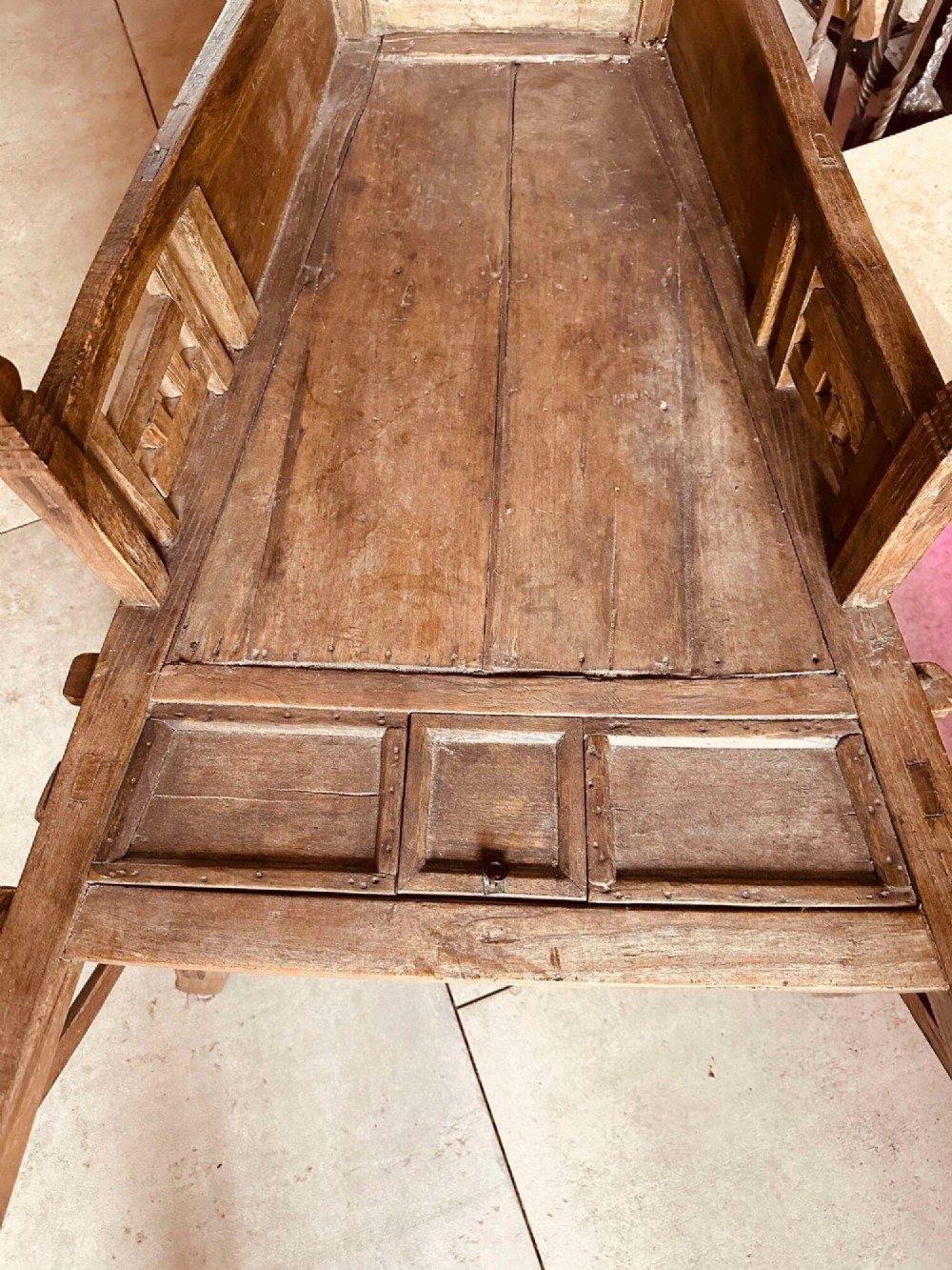 CHINESE TRADER’S WHEELBARROW IN ELM & BEECH C1900 View VII