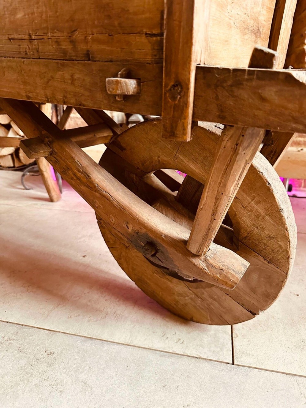 CHINESE TRADER’S WHEELBARROW IN ELM & BEECH C1900 View XI
