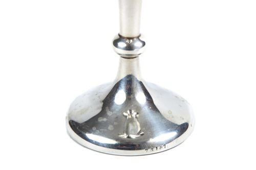 ANTIQUE PAIR OF EDWARDIAN SILVER SPILL VASES - ADDITIONAL PHOTO 4