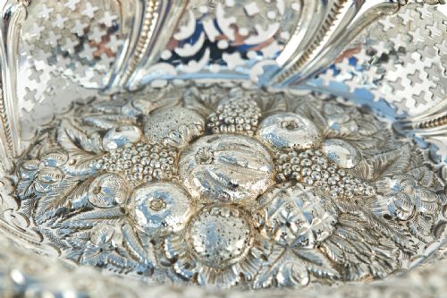 ANTIQUE VICTORIAN SILVER BON BON DISH - ADDITIONAL PHOTO 1