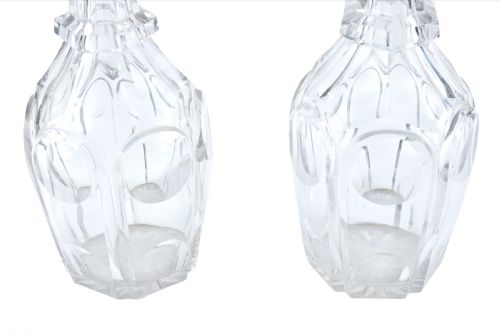 LARGE PAIR OF ANTIQUE VICTORIAN DECANTERS - ADDITIONAL PHOTO 5