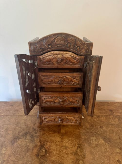 QUALITY ANTIQUE CARVED OAK TABLE TOP CABINET - ADDITIONAL PHOTO 3