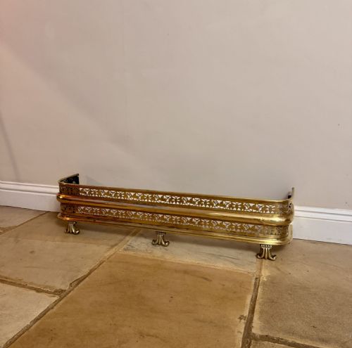 QUALITY ANTIQUE EDWARDIAN BRASS FIRE FENDER - ADDITIONAL PHOTO 1