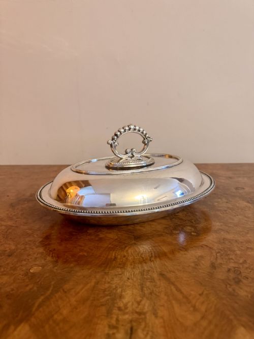 WONDERFUL QUALITY ANTIQUE EDWARDIAN SILVER PLATED ENTREE DISH - ADDITIONAL PHOTO 2