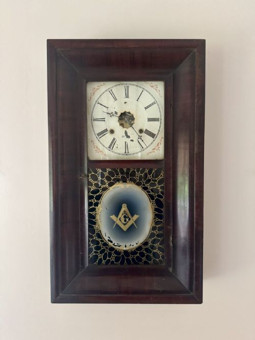 ANTIQUE 19TH CENTURY AMERICAN MAHOGANY WALL CLOCK - ADDITIONAL PHOTO 2
