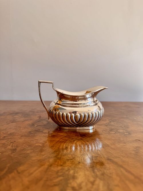 ANTIQUE EDWARDIAN SILVER PLATE THREE PIECE TEA SET - ADDITIONAL PHOTO 4