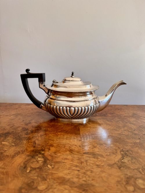 ANTIQUE EDWARDIAN SILVER PLATE THREE PIECE TEA SET - ADDITIONAL PHOTO 3