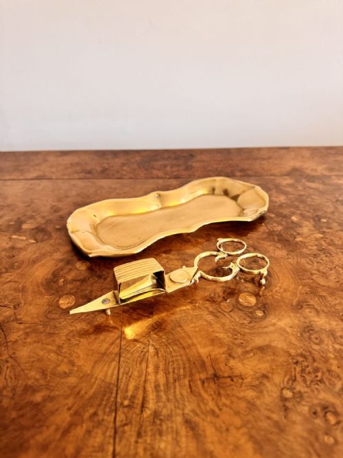 PAIR OF ANTIQUE EDWARDIAN BRASS CANDLE SNUFFERS TRAY - ADDITIONAL PHOTO 1