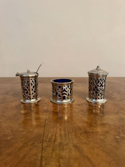 Pretty Antique Edwardian Cruet Set