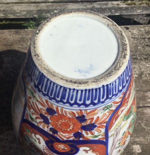PAIR OF JAPANESE IMARI PORCELAIN VASES - ADDITIONAL PHOTO 5