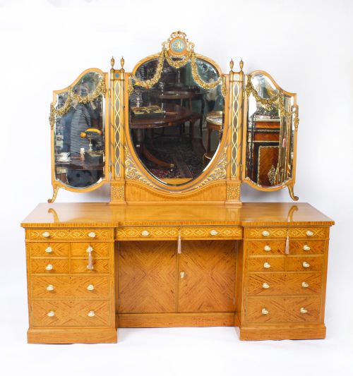 Antique Satinwood & Marquetry Dressing Table Waring & Gillow 19th C
