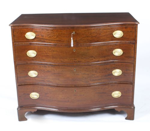 ANTIQUE GEORGE III SERPENTINE FLAME MAHOGANY CHEST DRAWERS 18TH CENTURY - ADDITIONAL PHOTO 1