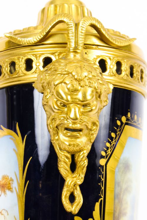 ANTIQUE BLEU ROYALE SEVRES PORCELAIN ORMOLU TABLE LAMP C1870 19TH C - ADDITIONAL PHOTO 5
