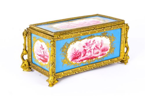ANTIQUE FRENCH SEVRES PORCELAIN AND ORMOLU JEWELLERY CASKET C1870 19TH C - ADDITIONAL PHOTO 13