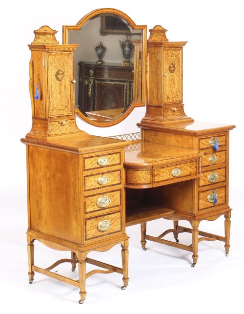 Antique Victorian English Satinwood & Tulipwood Inlaid Dressing Table 19th C
