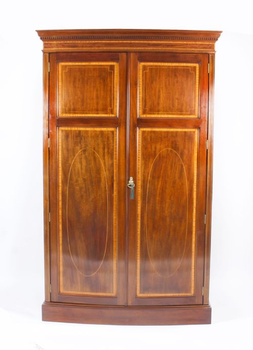Antique Mahogany Bow Fronted Two Door Wardrobe by Maple & Co C.1890 19th C
