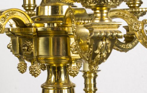 ANTIQUE FRENCH LOUIS XIV STYLE TWELVE BRANCH ORMOLU CHANDELIER C1900 - ADDITIONAL PHOTO 5