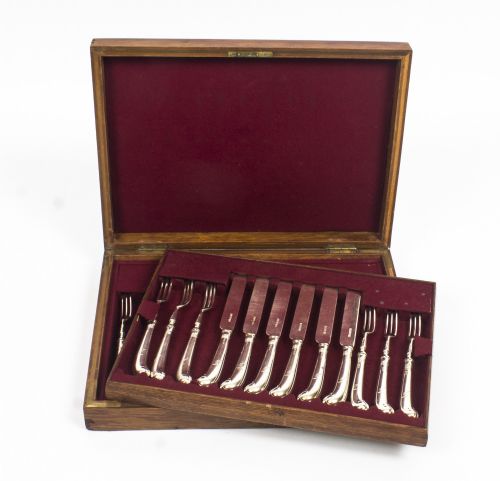 Antique Boxed Set 12 Pairs Pistol Grip Fruit Forks & Knives 1905
