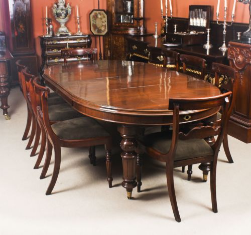 Antique Victorian Oval Dining Table Circa 1860 & 8 Matching Bar Back Dining Chairs
