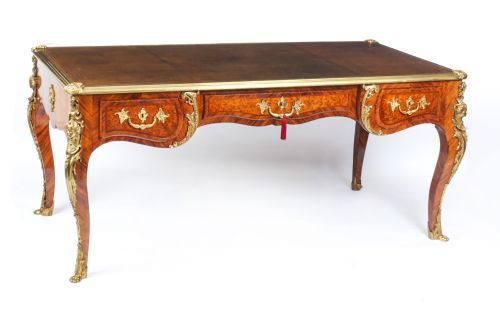 Antique French Ormolu Mounted Bureau Plat Desk 19th Century
antique French Ormolu Mounted Bureau Plat Desk 19th Century
