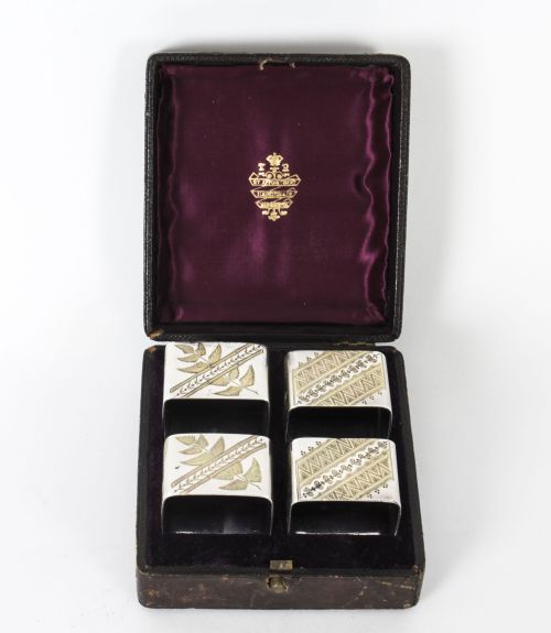 Antique Cased Set of Four Silver Plate Napkin Rings by Elkington 19th C
