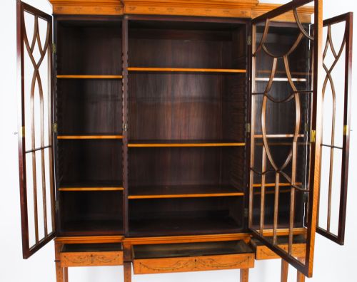 ANTIQUE SATINWOOD BREAKFRONT BOOKCASE DISPLAY CABINET EDWARDS ROBERTS 19TH C - ADDITIONAL PHOTO 10